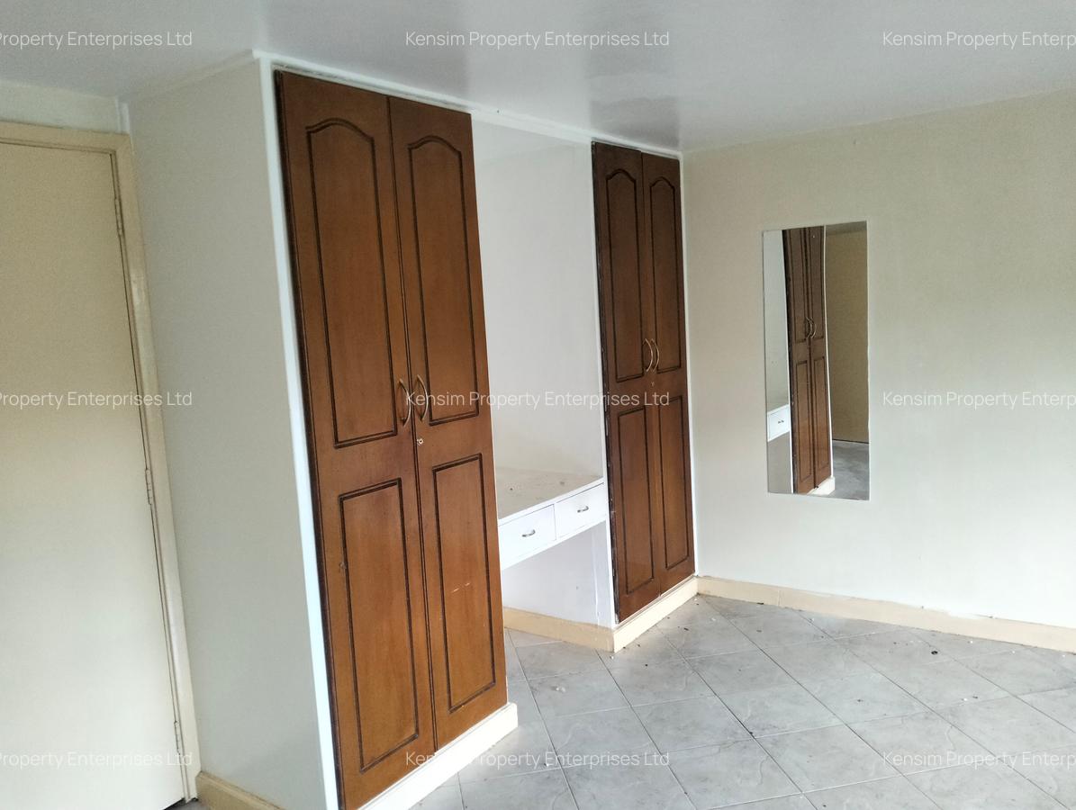 5 Bed Townhouse with En Suite in Lavington - 8