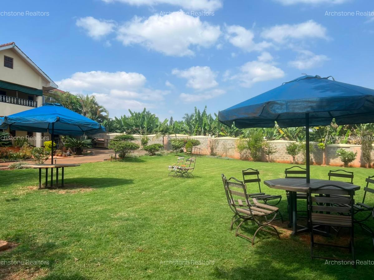 10 Bed House with En Suite in Runda - 10