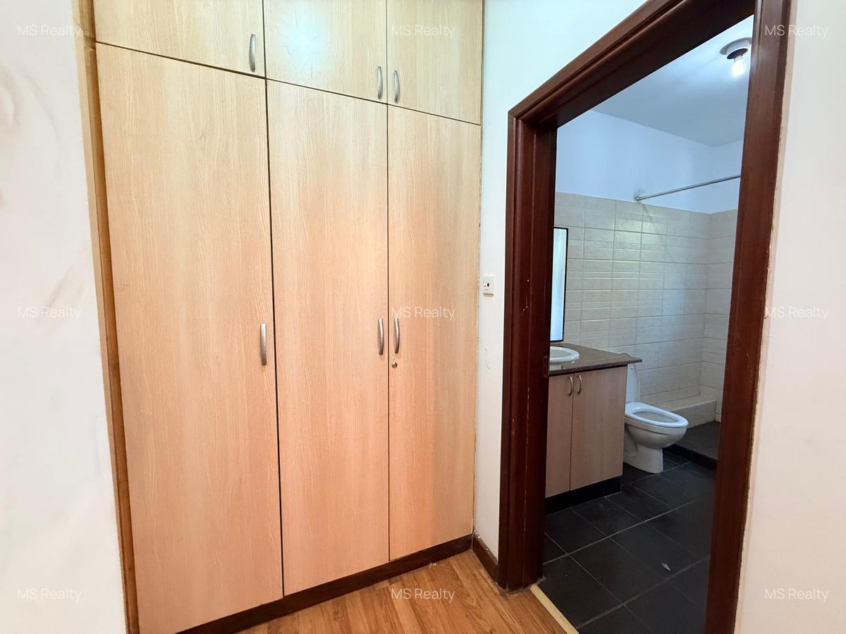 Serviced 3 Bed Apartment with En Suite in Westlands Area - 5