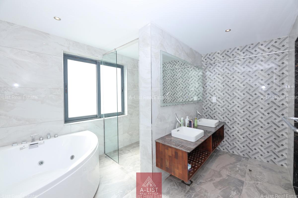 5 Bed Apartment with En Suite at Nyando Road - 11