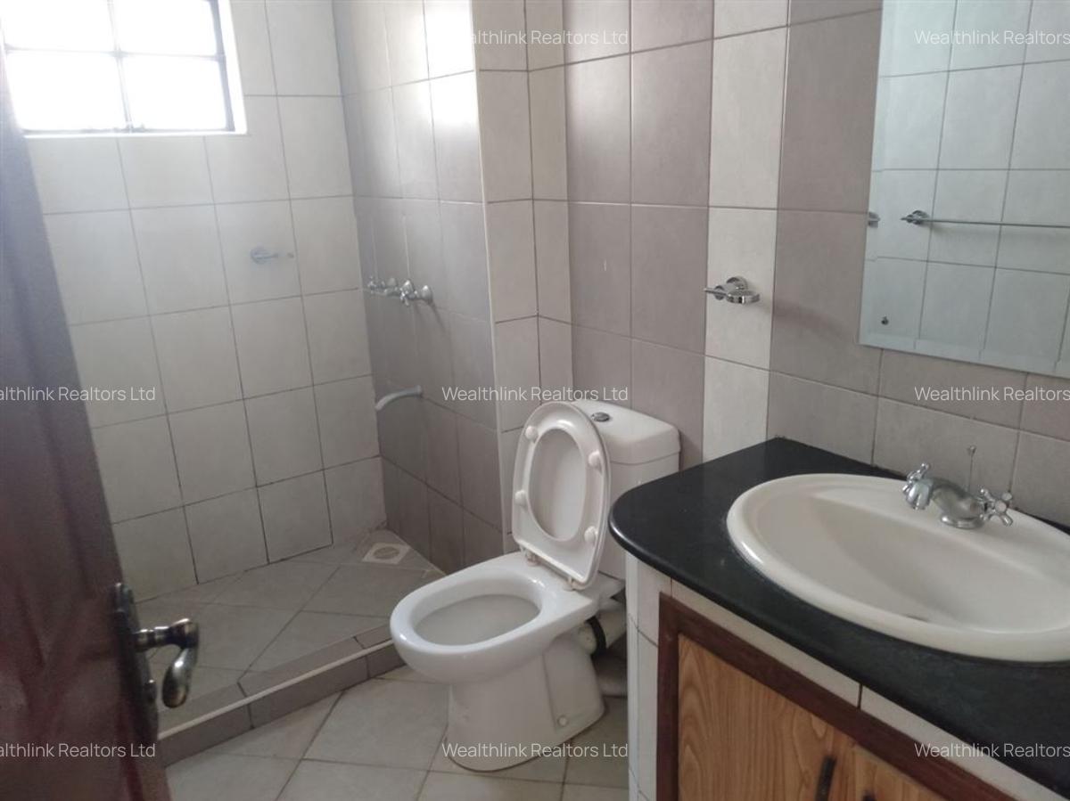 4 Bed Townhouse with En Suite at Five Star Meadows - 8