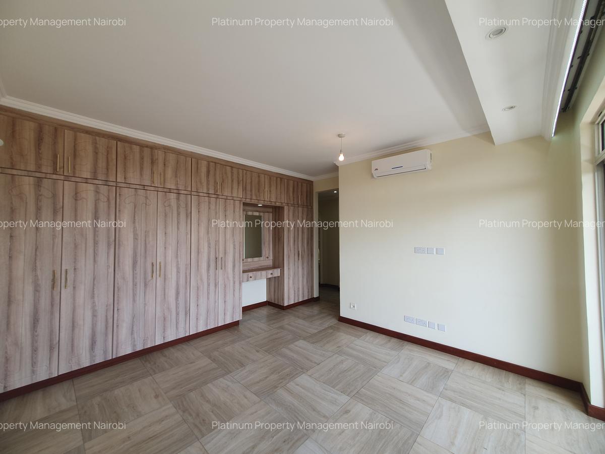 2 Bed Apartment with En Suite at Second Parklands - 6
