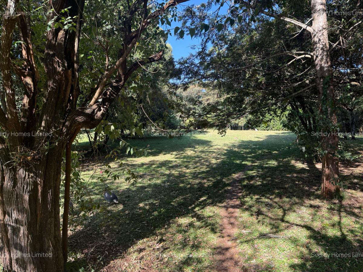 4.5 ac Residential Land in Karen Hardy - 4