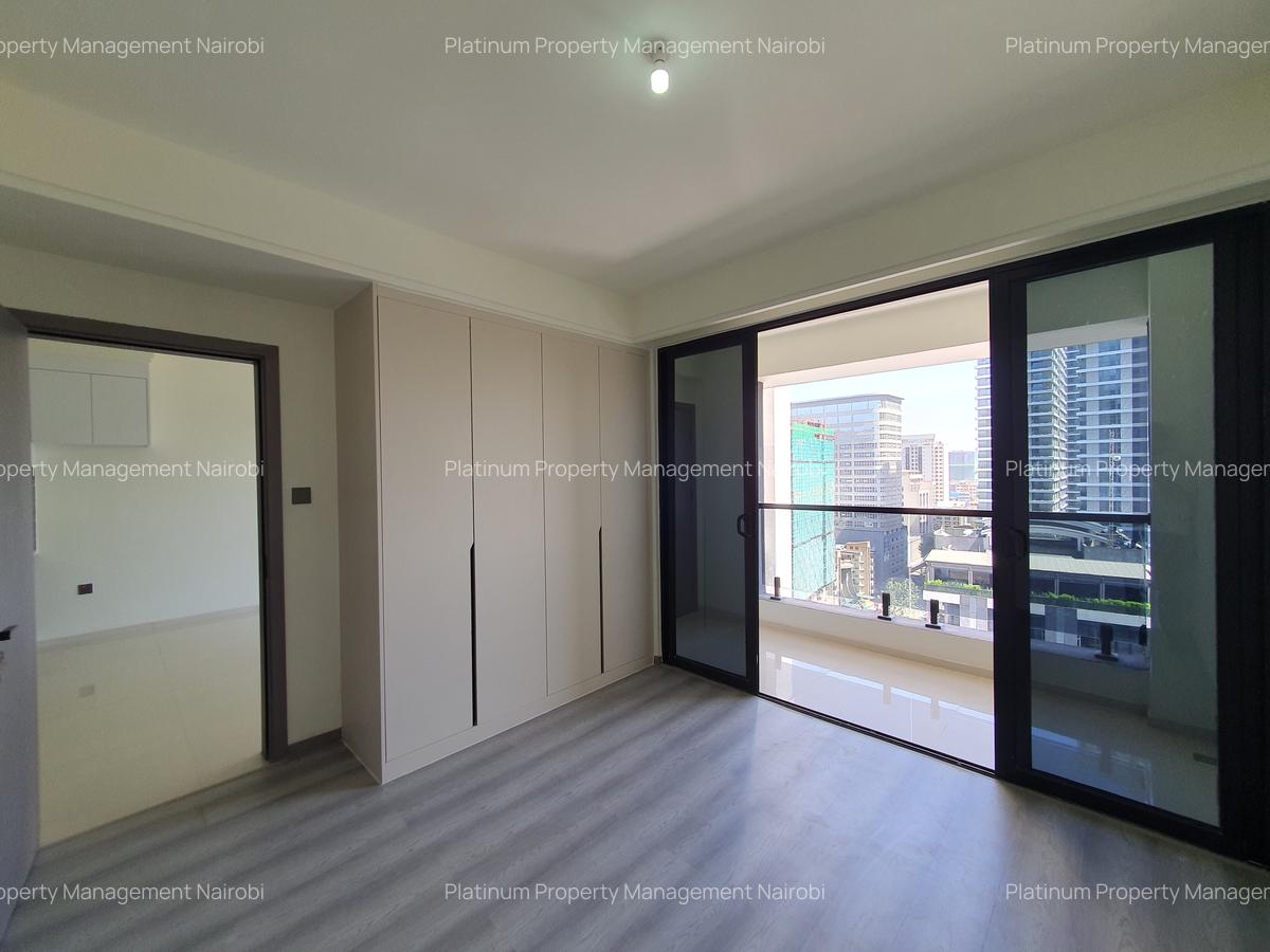 1 Bed Apartment with En Suite at Westlands Rd - 5