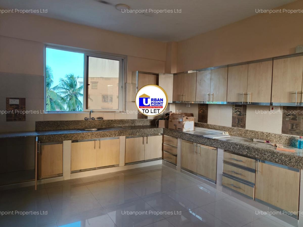 Serviced 3 Bed Apartment with En Suite in Mkomani - 1