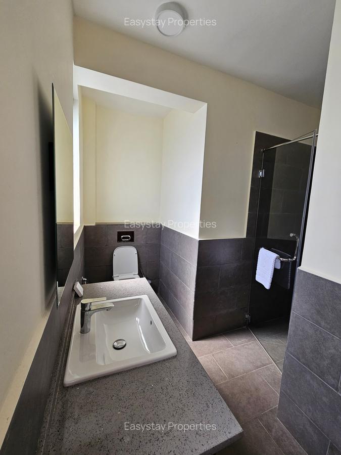 Serviced 2 Bed Apartment with En Suite in Spring Valley - 11