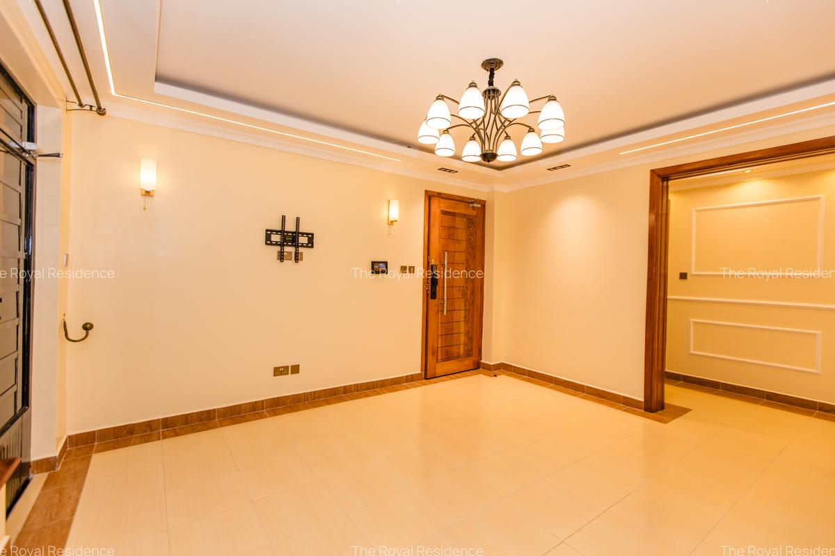 3 Bed Apartment with En Suite at Deliverance Road - 10