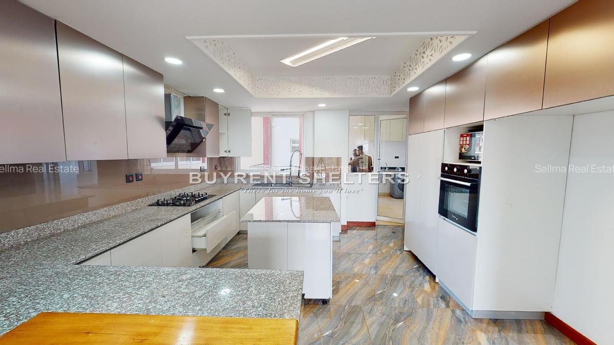 5 Bed Apartment with En Suite at General Mathenge - 12