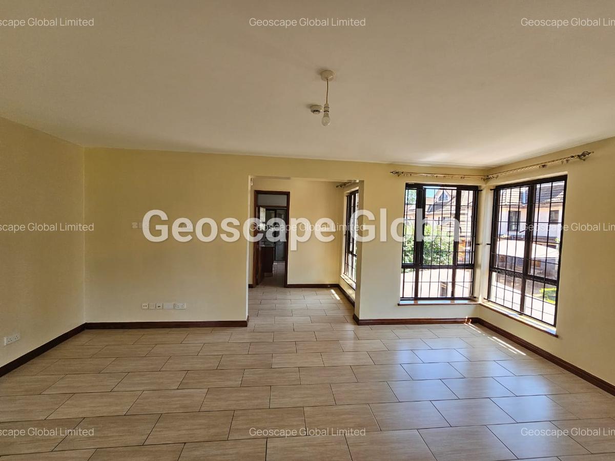 4 Bed House with En Suite in Runda - 9