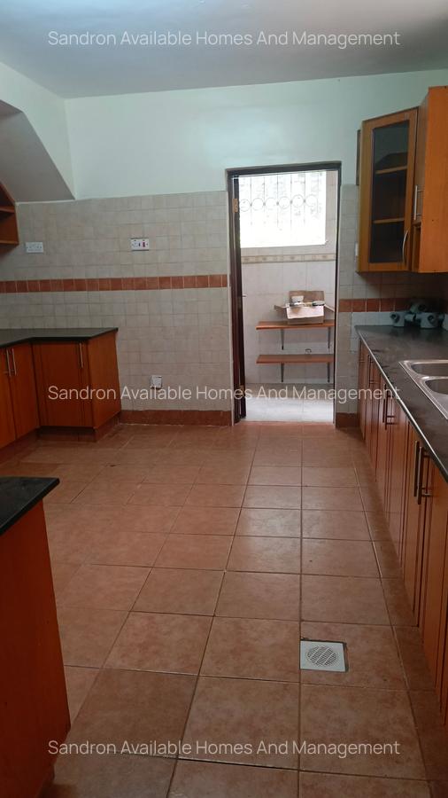4 Bed Villa with En Suite in Kileleshwa - 4
