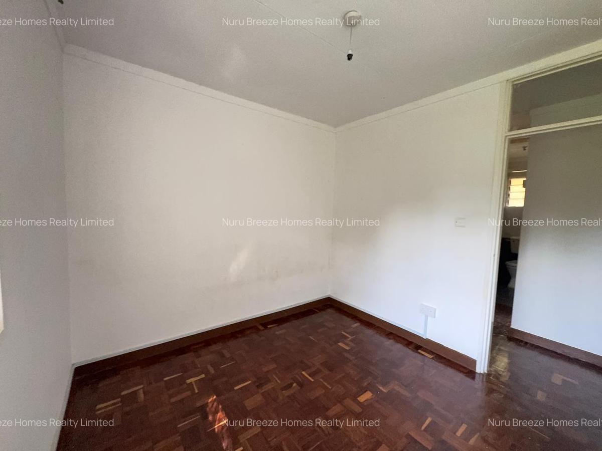 4 Bed House with En Suite in Loresho - 11