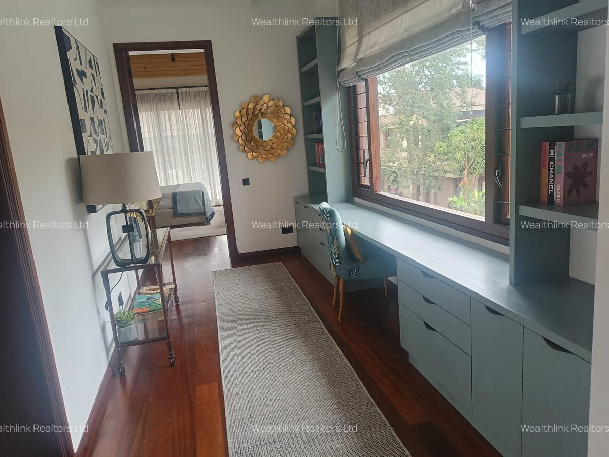 4 Bed Townhouse with En Suite at Runda - 5