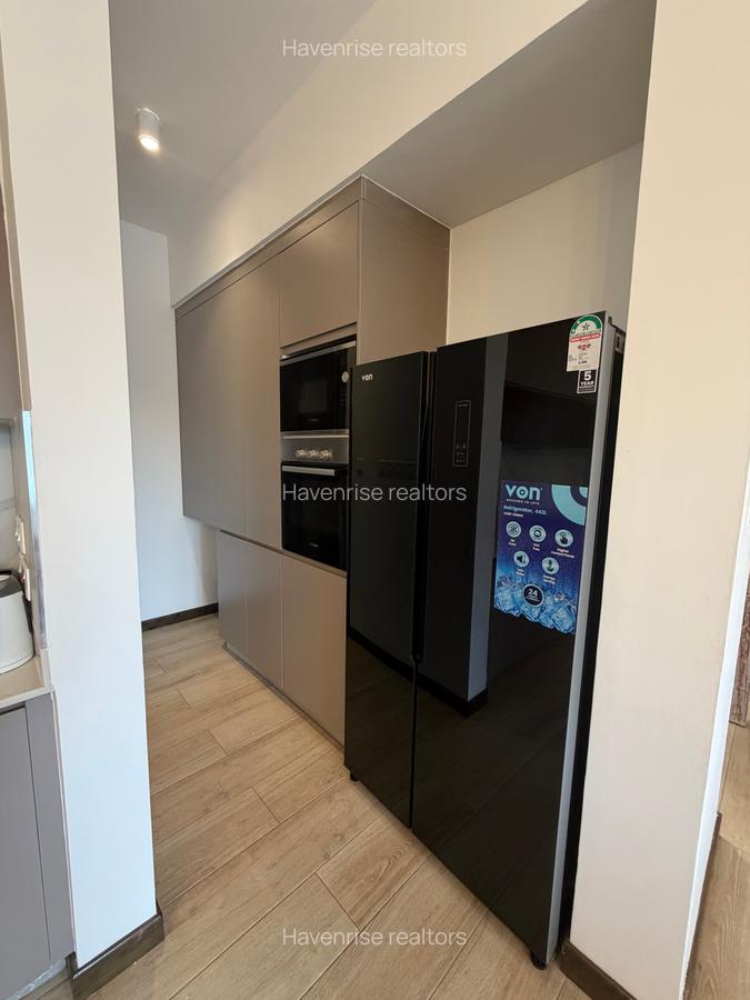2 Bed Apartment with Swimming Pool at Rosslyn - 6