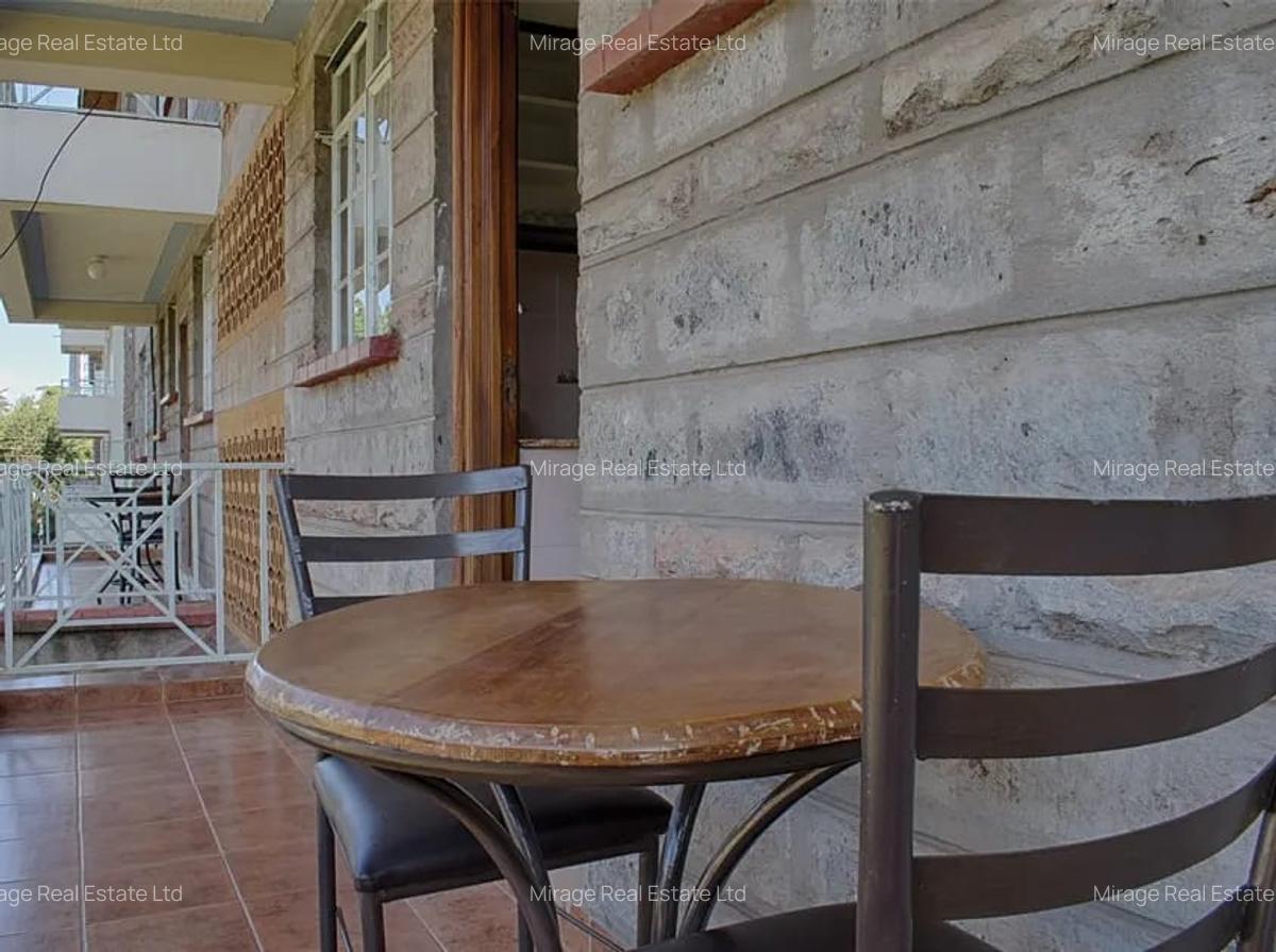 2 Bed Apartment with Swimming Pool in Kilimani - 10