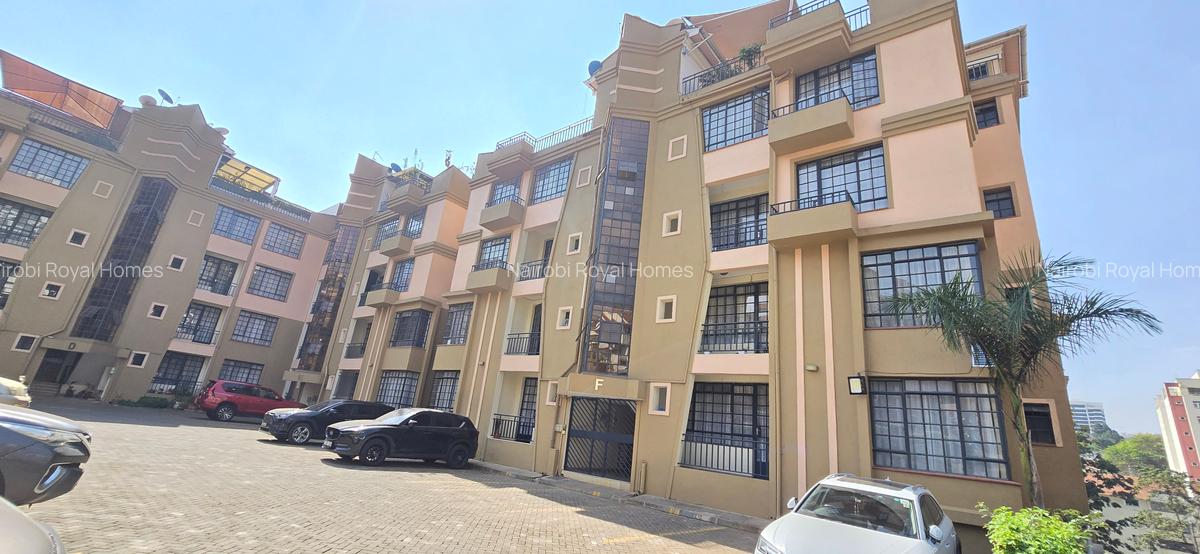 2 Bed Apartment with En Suite at Riverside Drive - 13