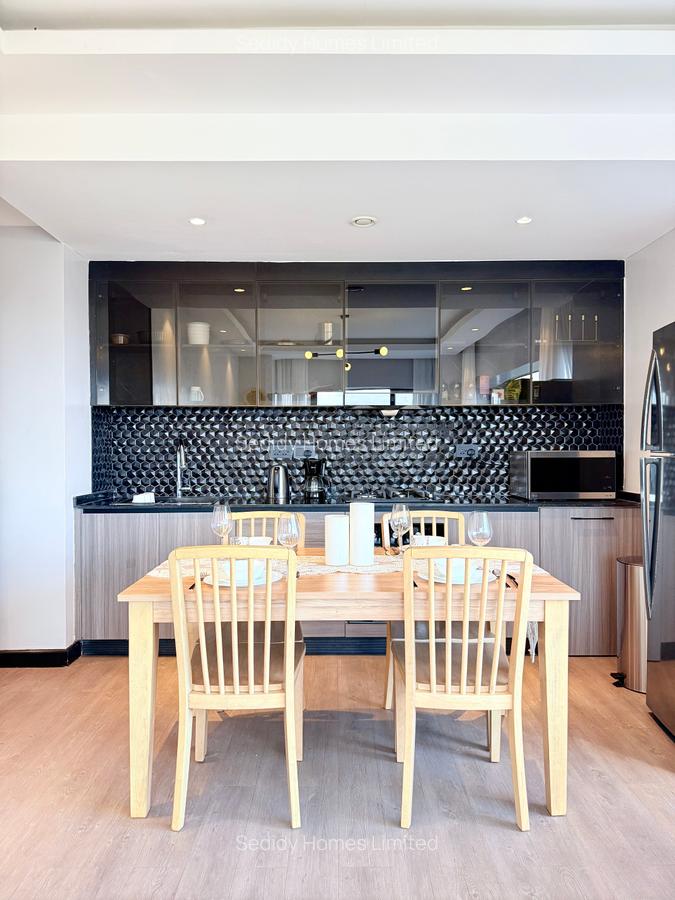 Serviced 2 Bed Apartment with En Suite in Westlands Area - 3