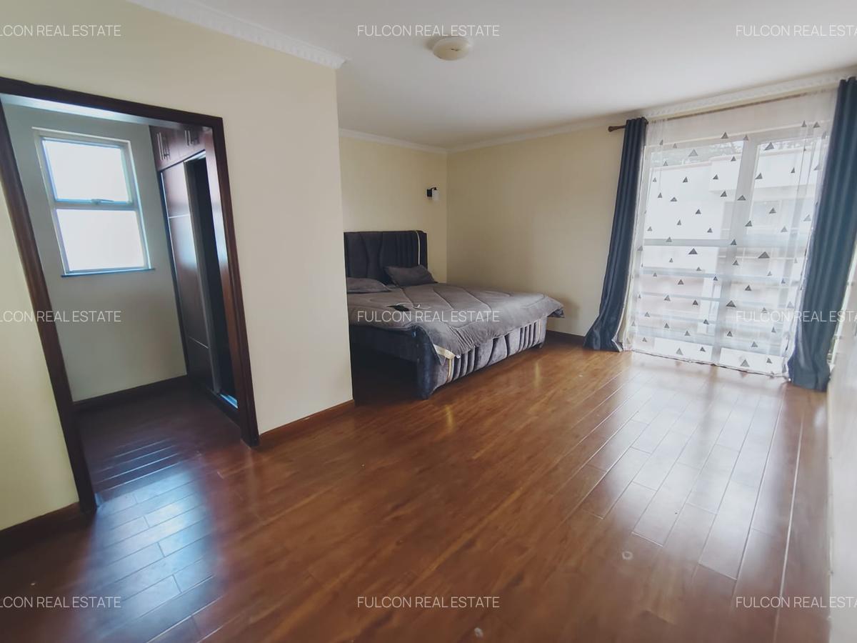 5 Bed Villa with En Suite in Lavington - 16