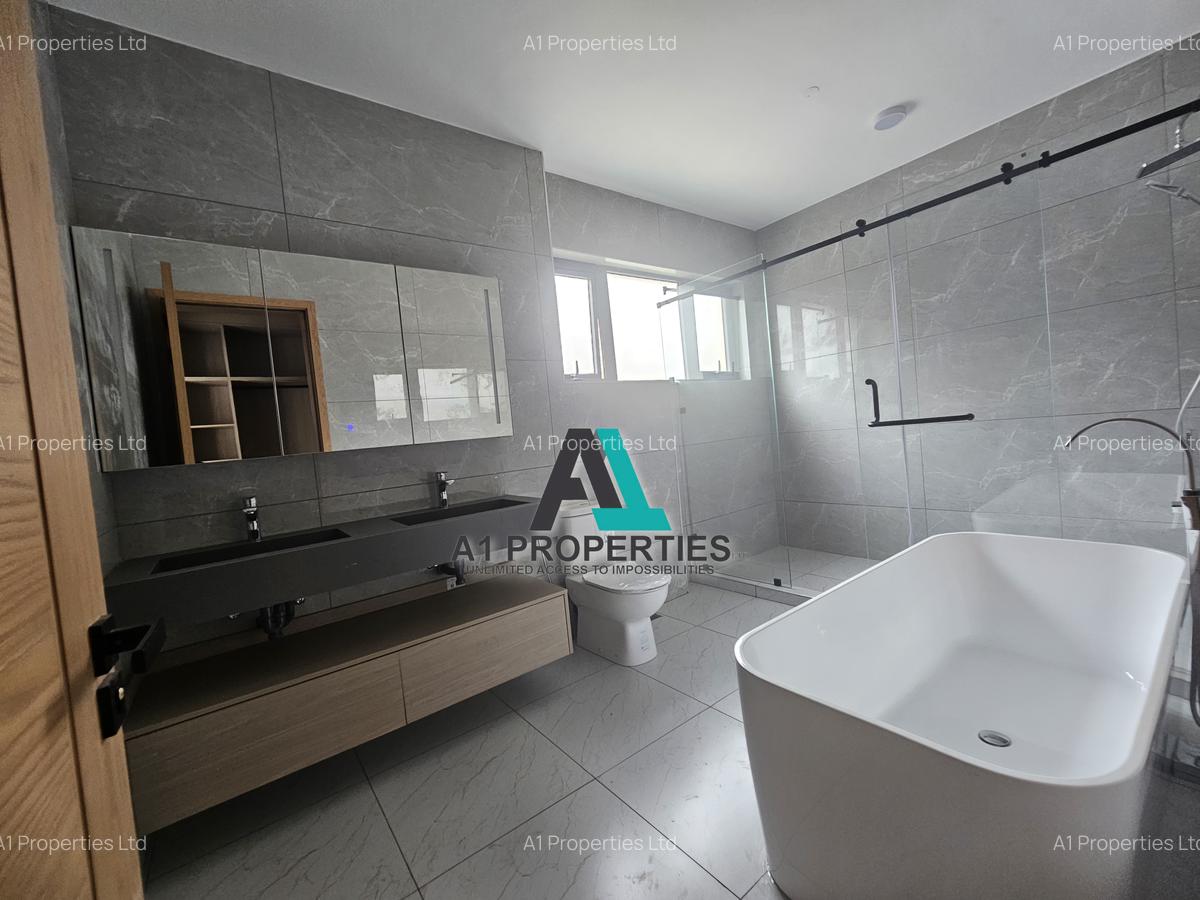 6 Bed Townhouse with En Suite in Lavington - 10