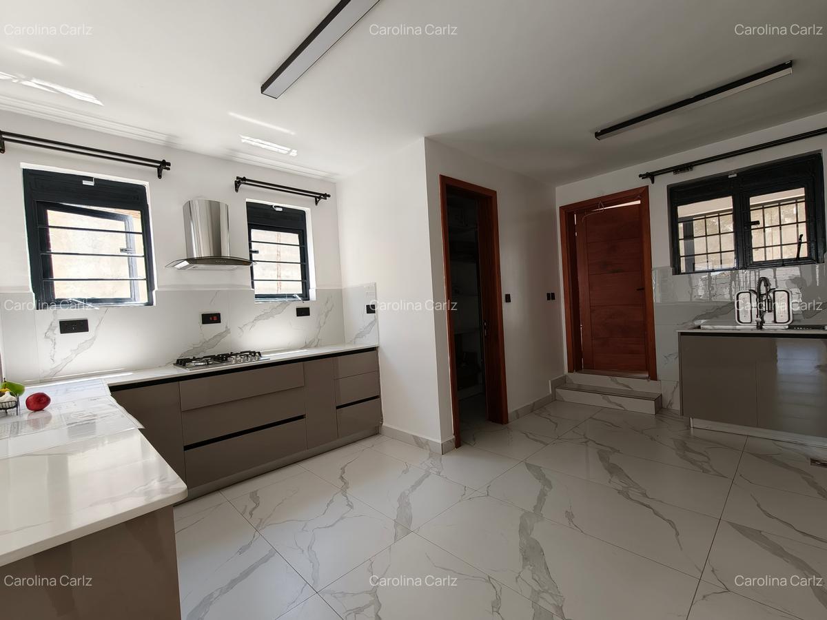 4 Bed Townhouse with En Suite in Kikuyu Town - 6
