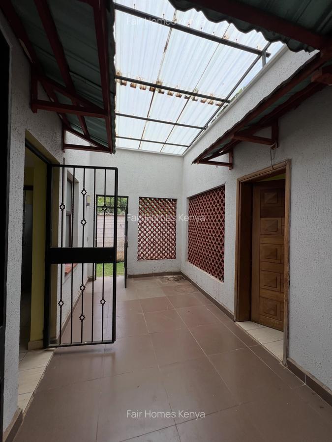 4 Bed Townhouse with En Suite at Lavington Green - 6