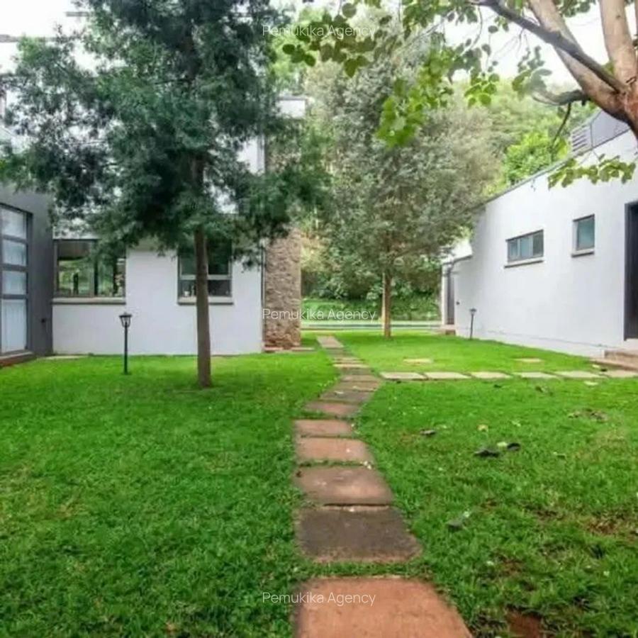 5 Bed Villa with En Suite in Karen - 11