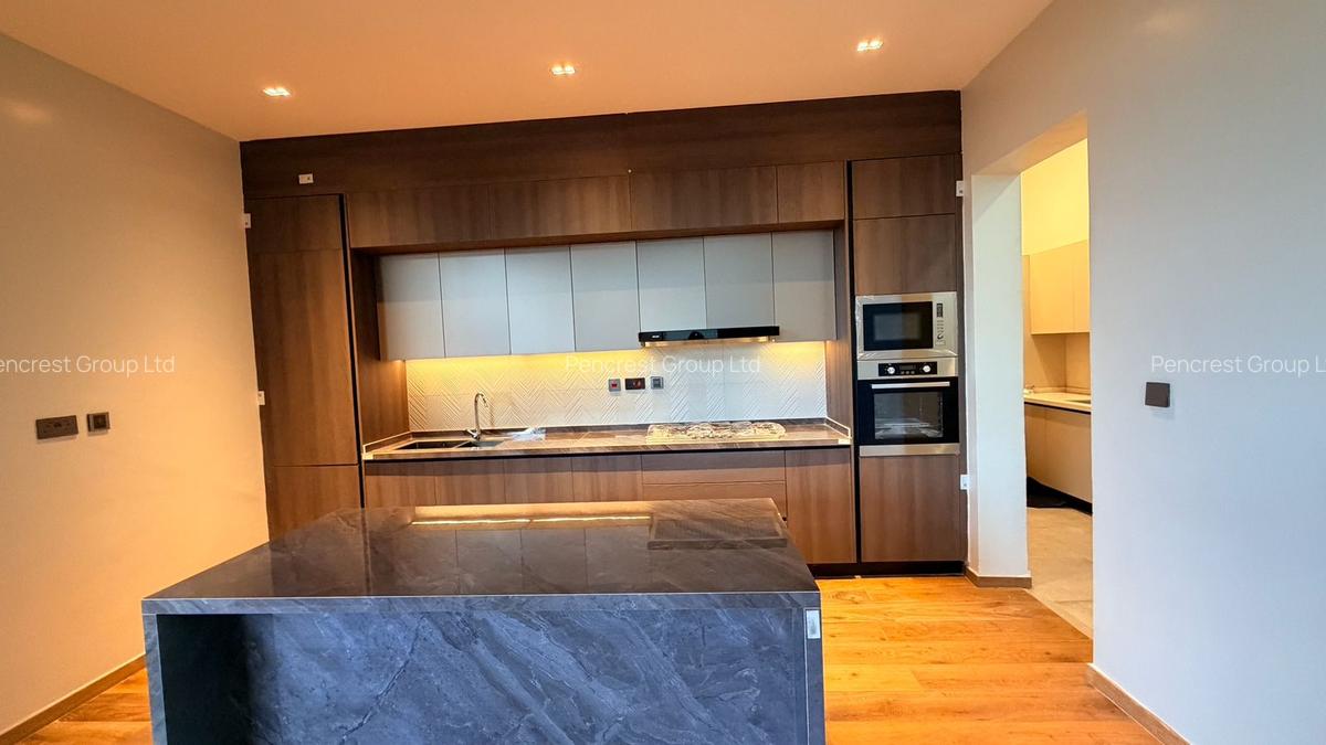 4 Bed Townhouse with En Suite in Runda - 8