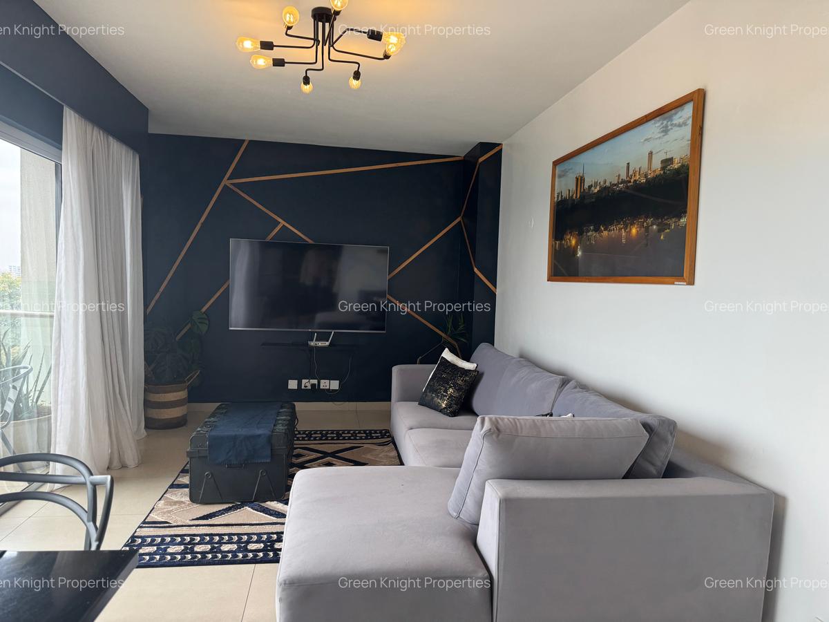 Serviced 1 Bed Apartment with En Suite in Lavington - 2