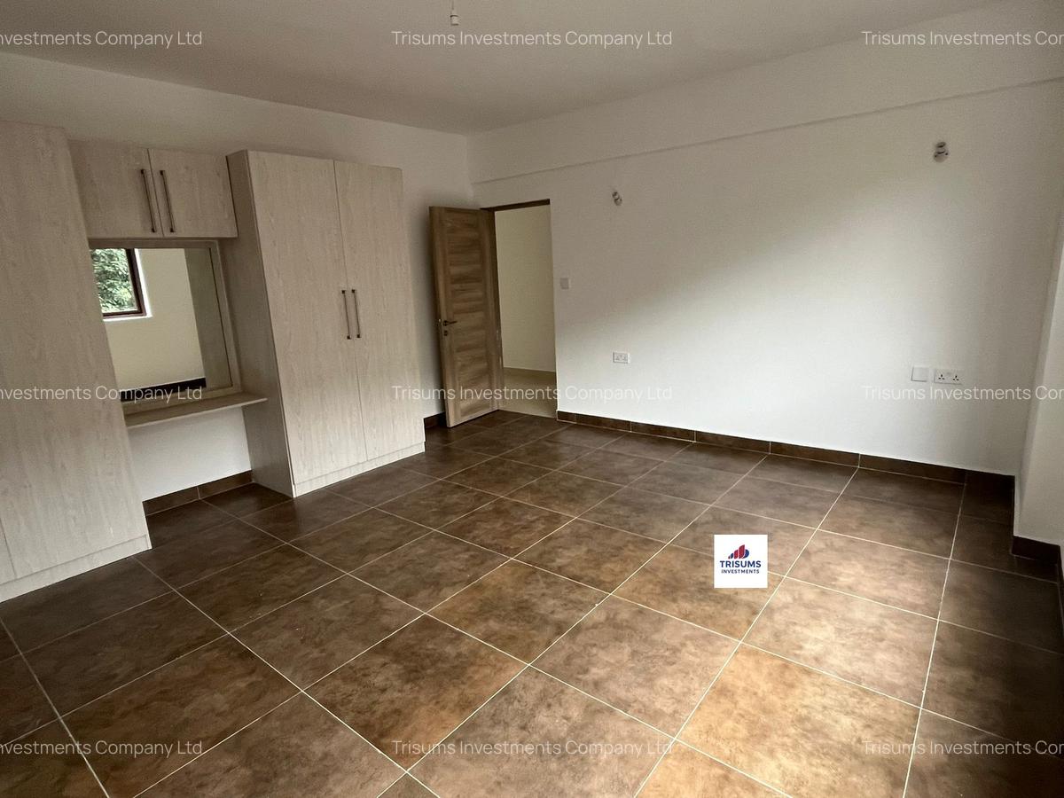 3 Bed Apartment with En Suite at Prp7+494 - 6