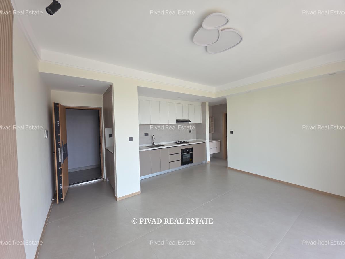 2 Bed Apartment with Swimming Pool in Riverside - 9