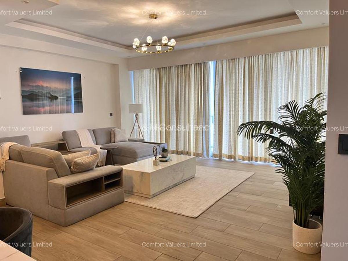 Serviced 3 Bed Apartment with En Suite at Riverside Drive - 9