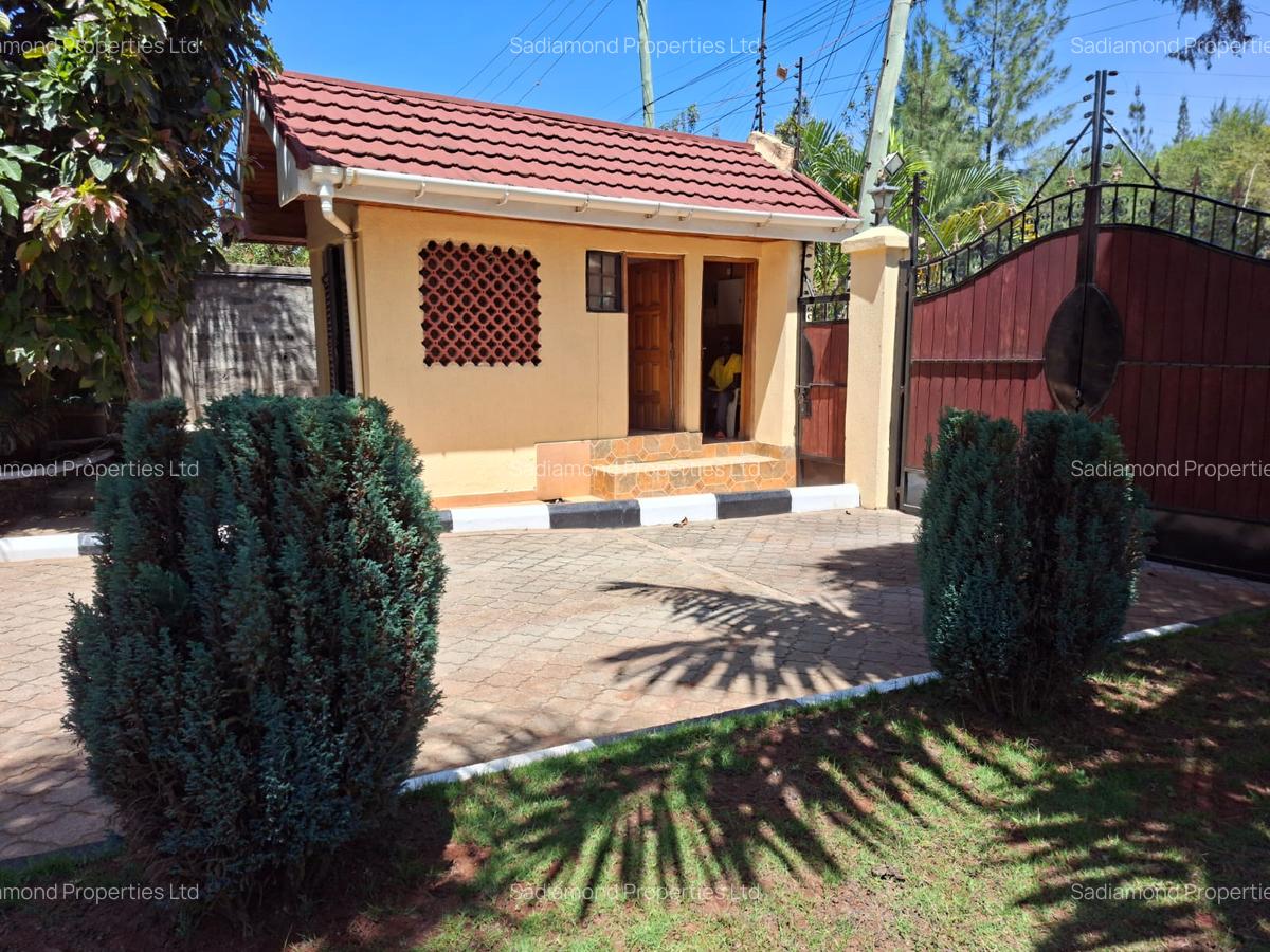 6 Bed House with En Suite in Karen - 14