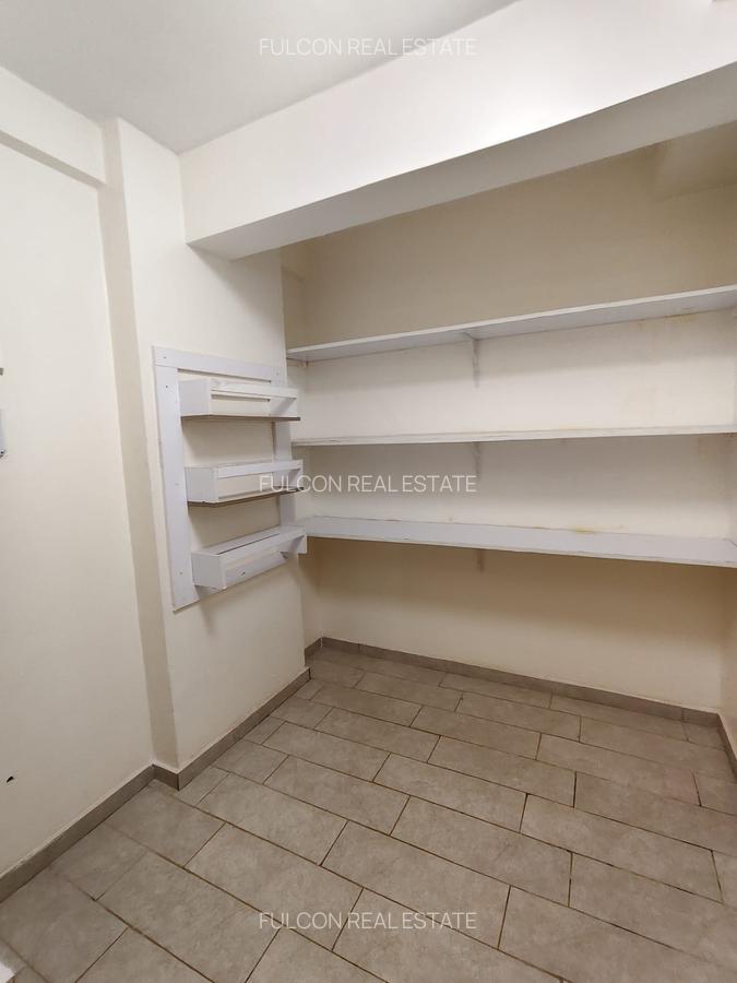 5 Bed Apartment with En Suite in Kileleshwa - 13