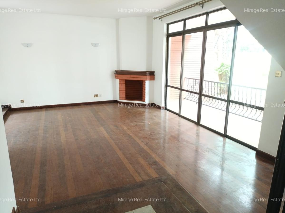 4 Bed Villa with En Suite in Kileleshwa - 7