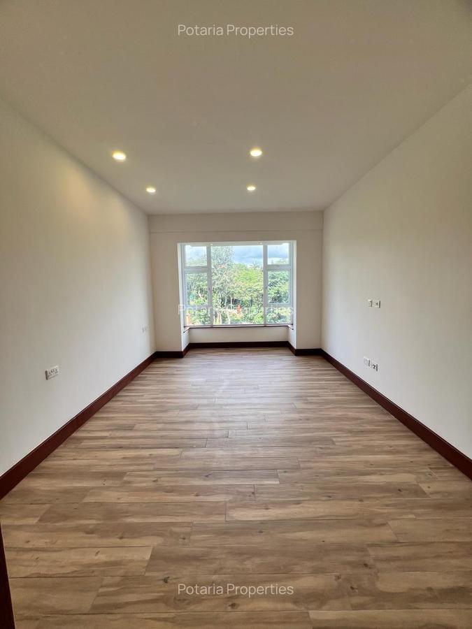 3 Bed Apartment with En Suite in Muthaiga - 4