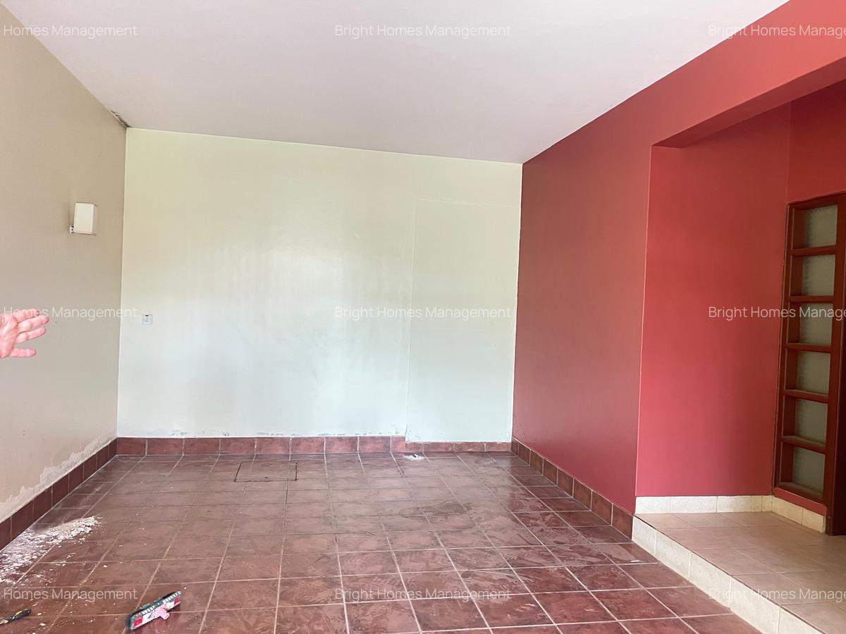 4 Bed Townhouse with En Suite in Kilimani - 12