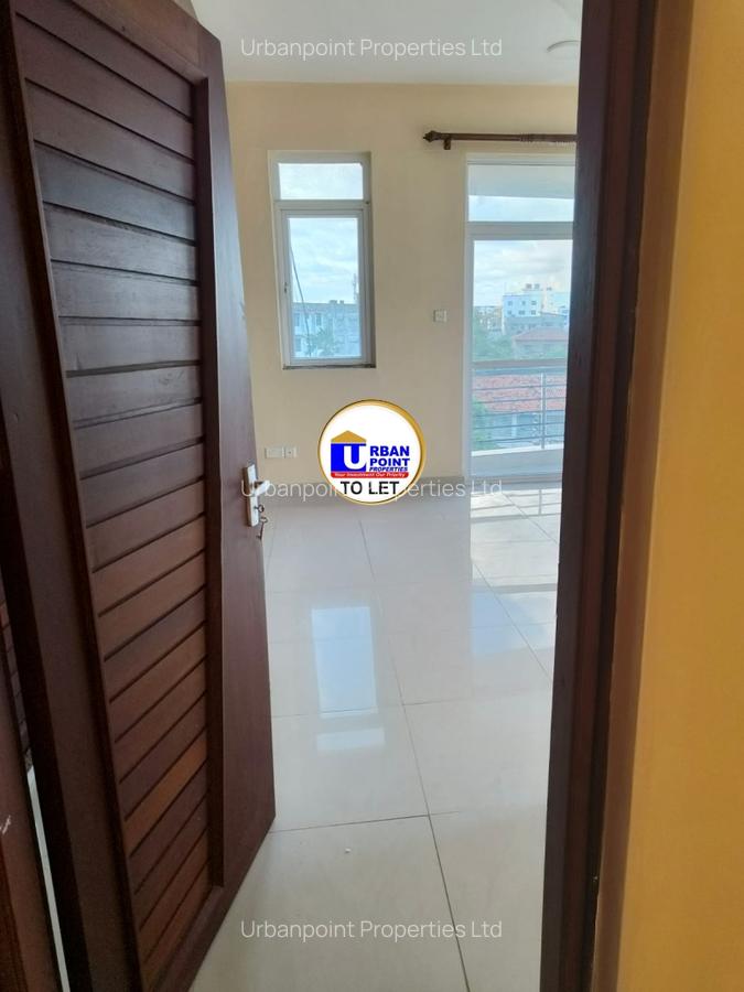 Serviced 3 Bed Apartment with En Suite in Mkomani - 4