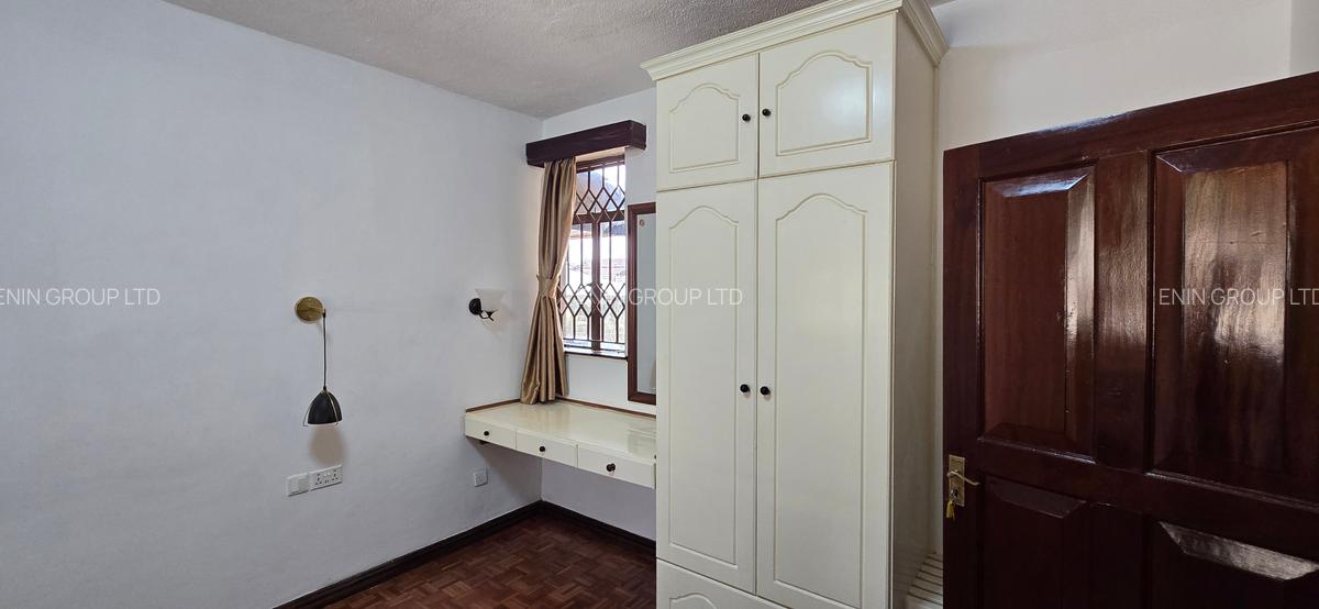 5 Bed House with En Suite at Runda - 11