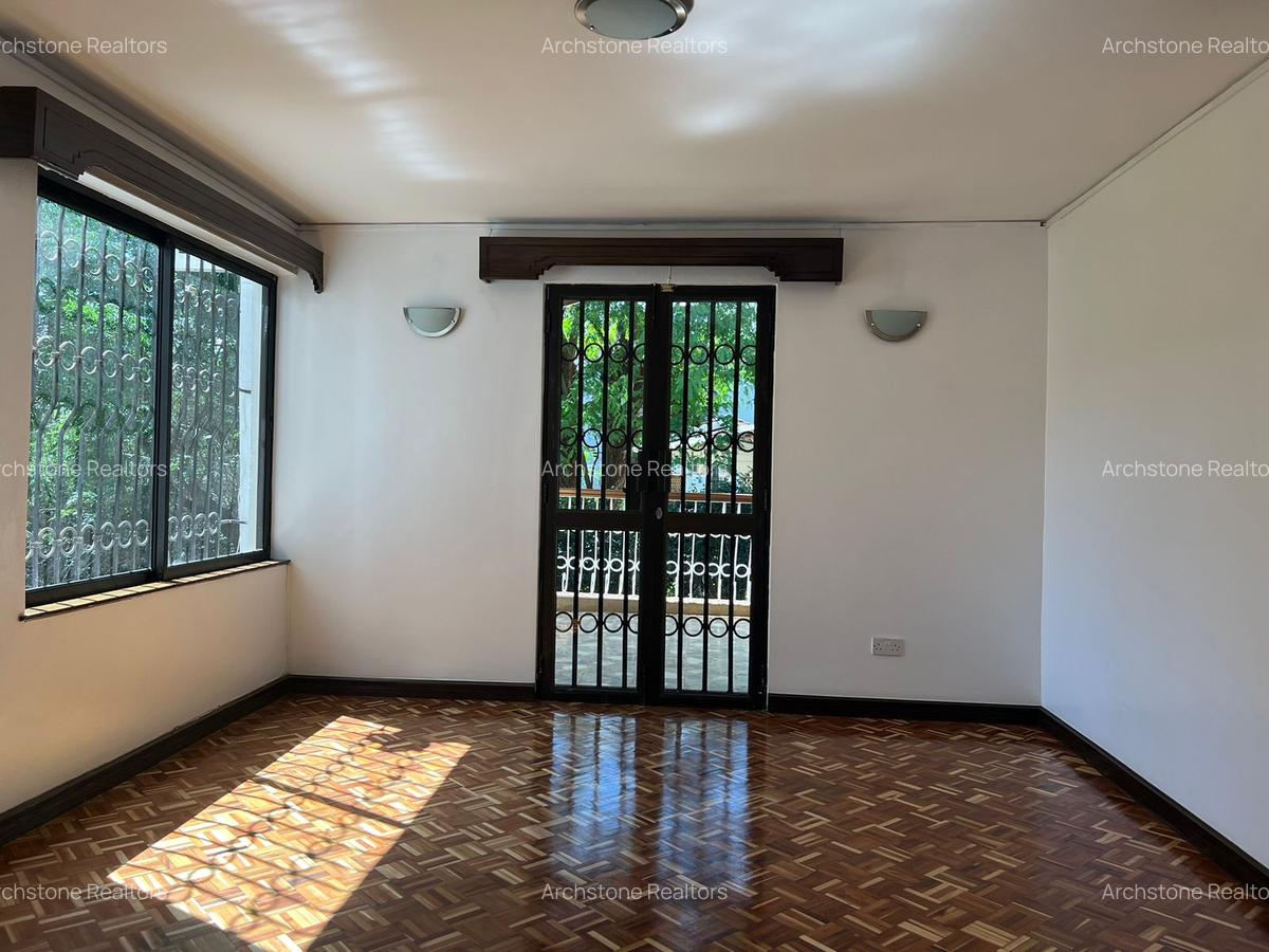5 Bed House with En Suite in Gigiri - 15