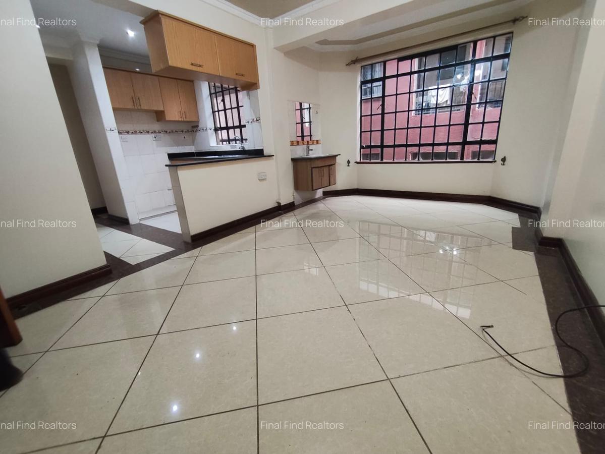 1 Bed Apartment with En Suite in Westlands Area - 8