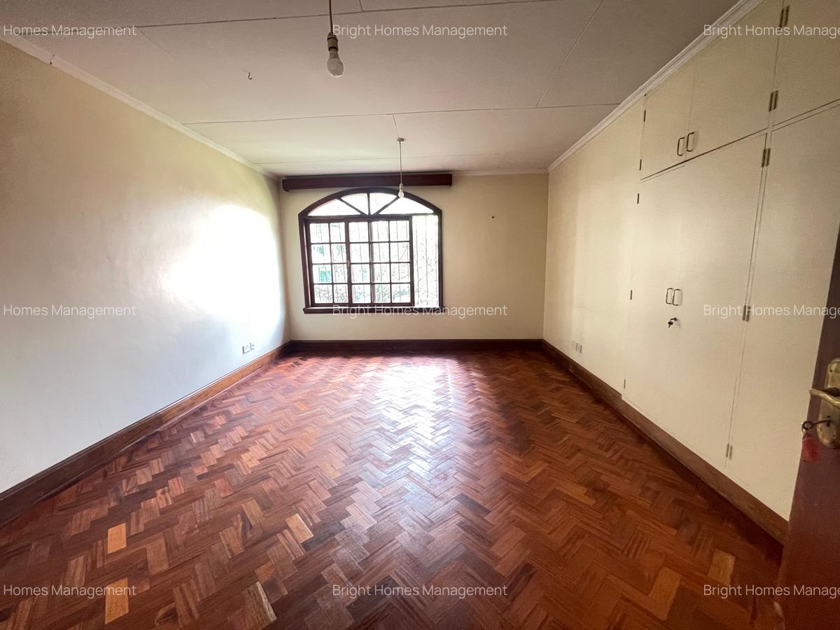 4 Bed Townhouse with En Suite in Kilimani - 9