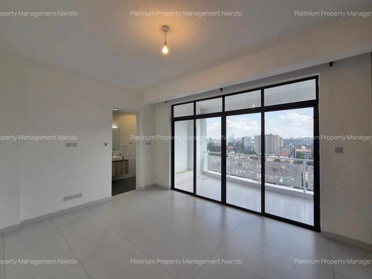 Furnished 4 Bed Apartment with En Suite at Second Parklands - 15