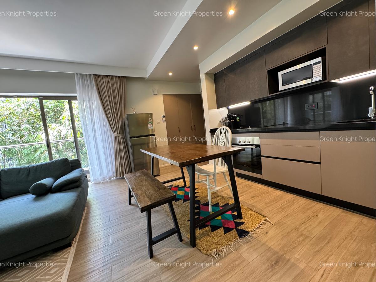 Serviced 1 Bed Apartment with En Suite in Nyari - 12