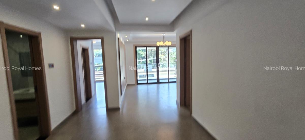 2 Bed Apartment with En Suite at Riverside - 6