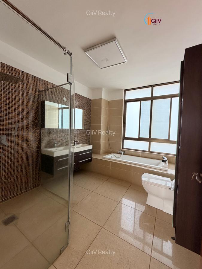 3 Bed Apartment with En Suite in Muthaiga - 10
