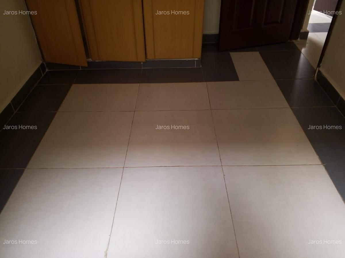 2 Bed Apartment with En Suite at Naivasa Road - 9