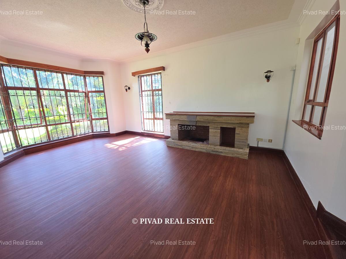 5 Bed House with Swimming Pool in Runda - 15