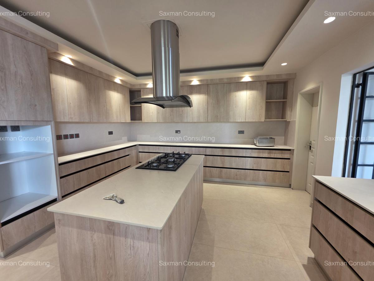 4 Bed Villa with En Suite in General Mathenge - 1