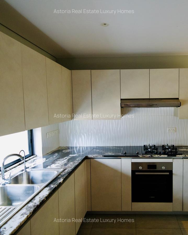 3 Bed Villa with En Suite at 2026-389 3 Bed - 14