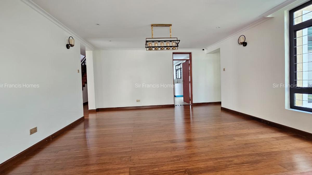 Serviced 5 Bed Apartment with En Suite in Runda - 6