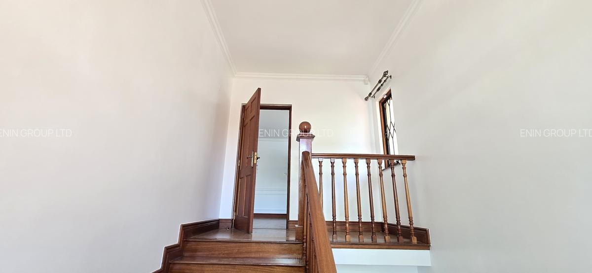 5 Bed Townhouse with En Suite at Gigiri Rd - 8